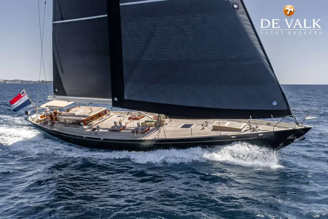 Hoek Design  TC 78 Bontekoning