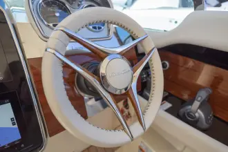 Thumbnail von Chris Craft 35 Launch Gt Pan of London