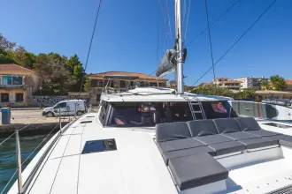 Thumbnail von Fountaine Pajot Catamaran Astrea 42