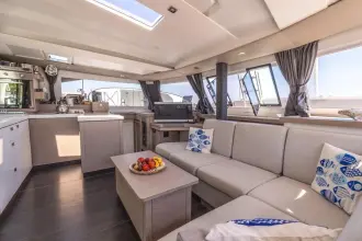 Thumbnail von Fountaine Pajot Catamaran Astrea 42