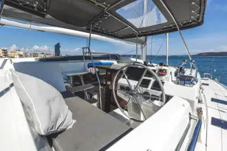 Thumbnail von Fountaine Pajot Catamaran Astrea 42