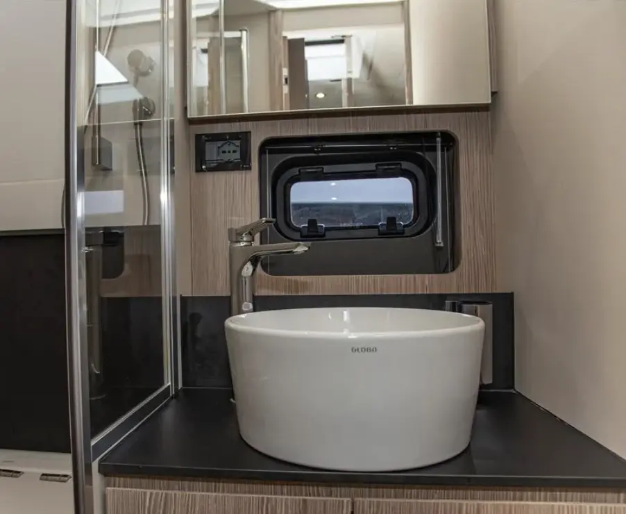 Thumbnail von Azimut Atlantis 45