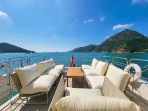 Thumbnail von Sunseeker 86 Yacht 9138003