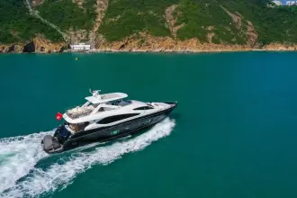 Thumbnail von Sunseeker 86 Yacht 9138003