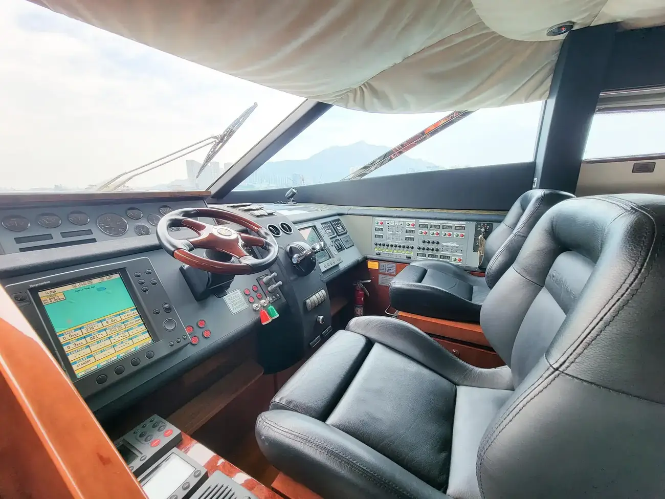 Thumbnail von Fairline Squadron 74 9575089