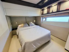 Thumbnail von Azimut 80 9675502