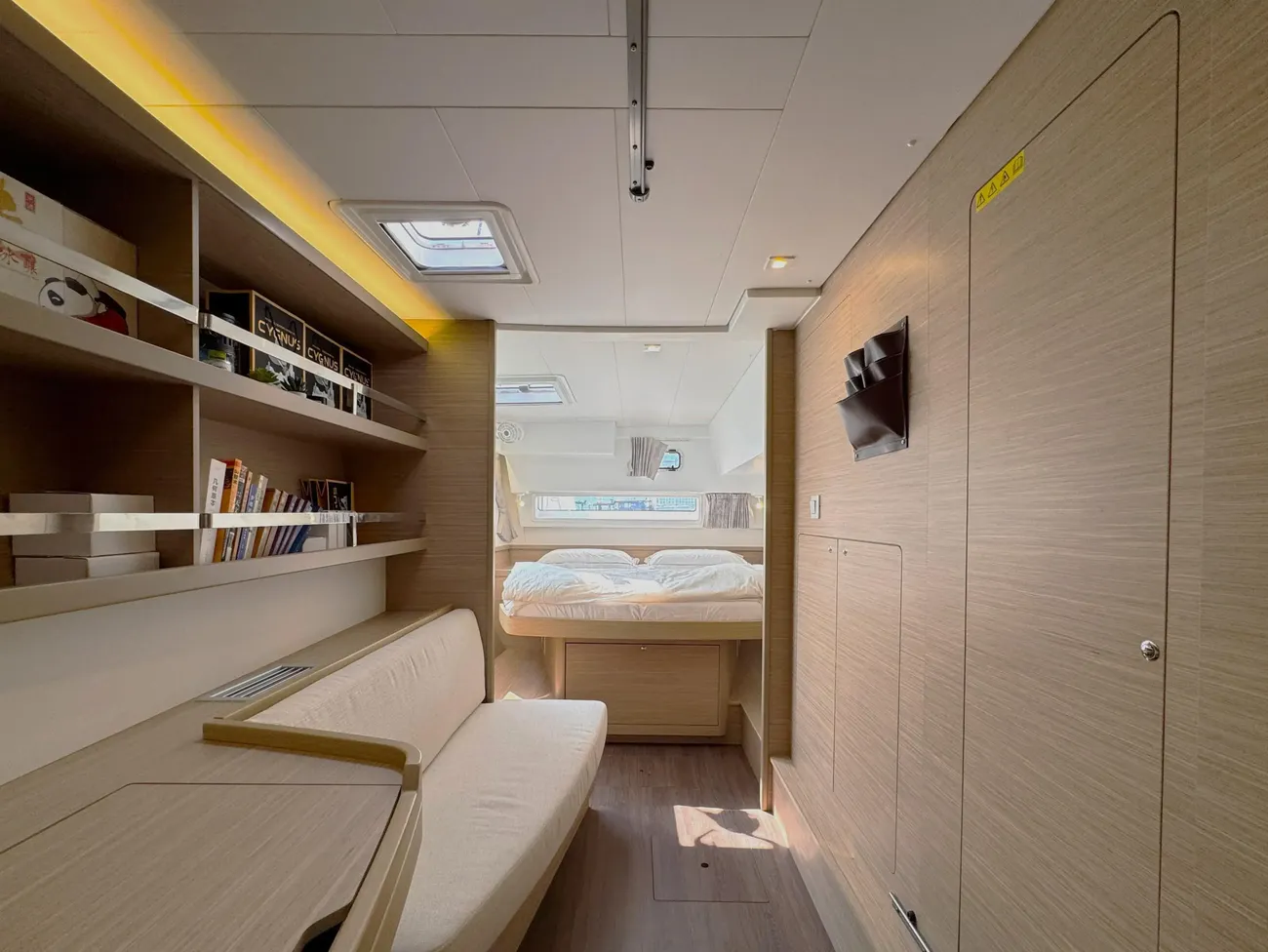 Thumbnail von Lagoon 42 9712337