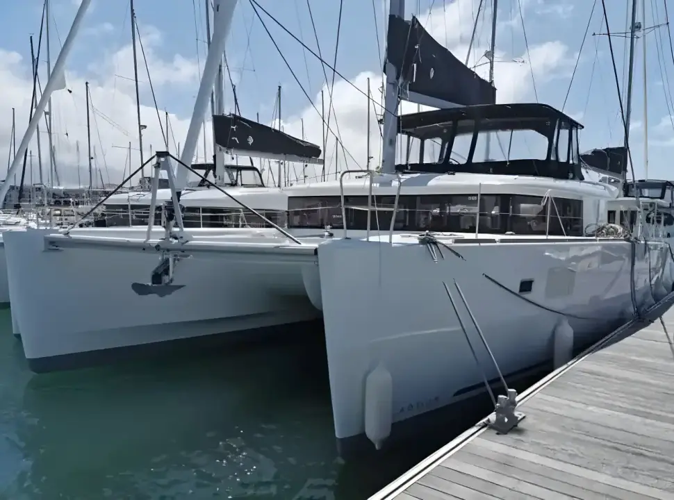 Lagoon 450 F