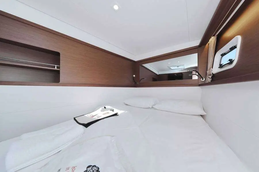 Thumbnail von ラグーン 450 F