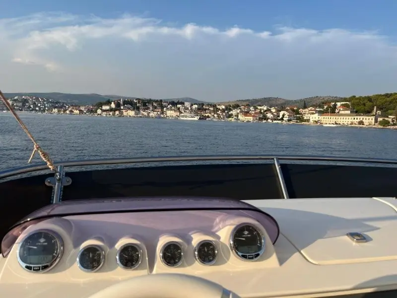 Thumbnail von Azimut 43