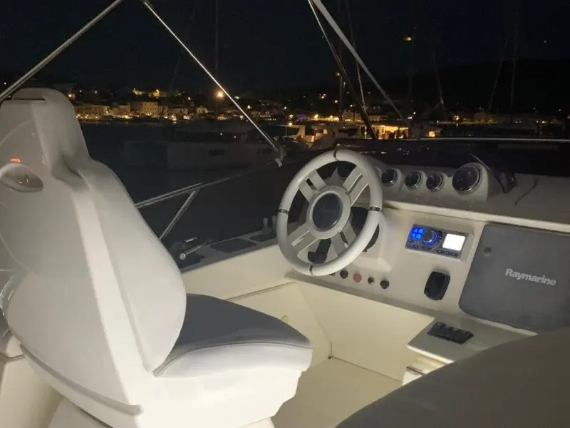 Thumbnail von Azimut 43