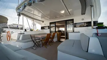 Thumbnail von Excess 15