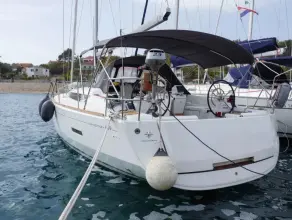 Thumbnail von Jeanneau Sun Odyssey 449