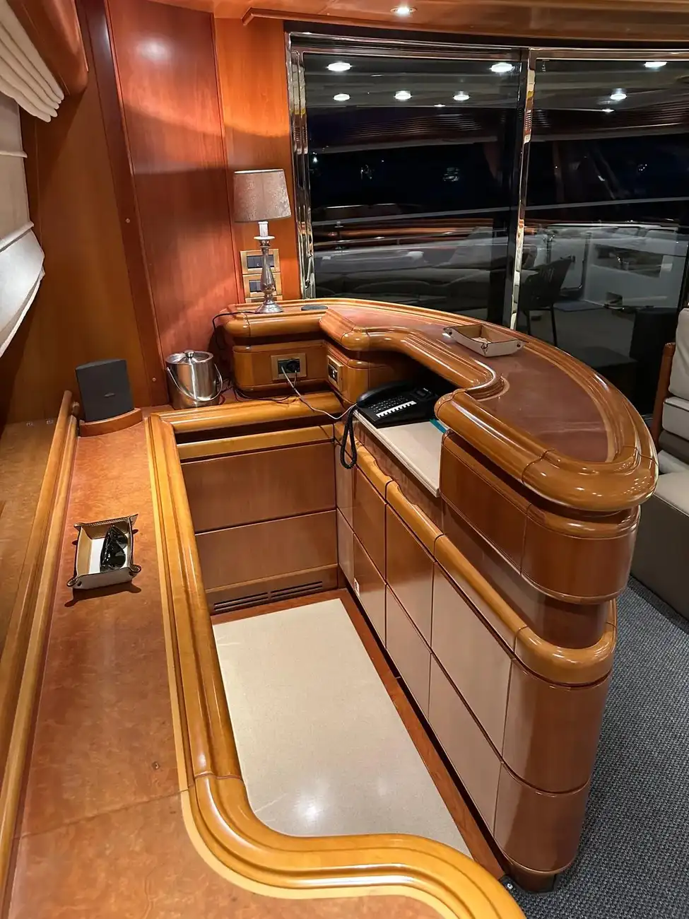 Thumbnail von Ferretti Yachts Custom LINE 94