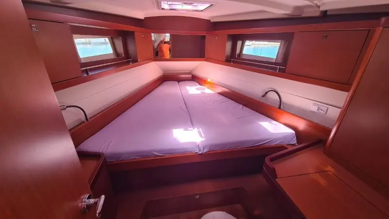 Thumbnail von Beneteau Oceanis 41