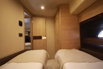 Thumbnail von Azimut 58