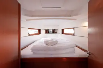 Thumbnail von Beneteau Oceanis 38.1