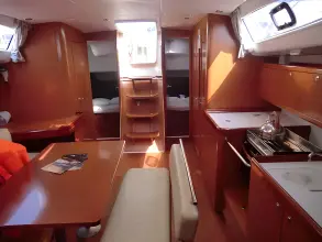 Thumbnail von Beneteau Oceanis 43