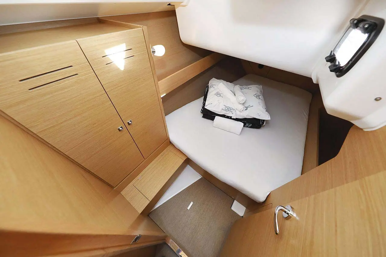 Thumbnail von Dufour 382 Grand Large