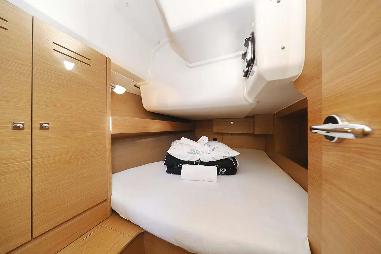 Thumbnail von Dufour 382 Grand Large