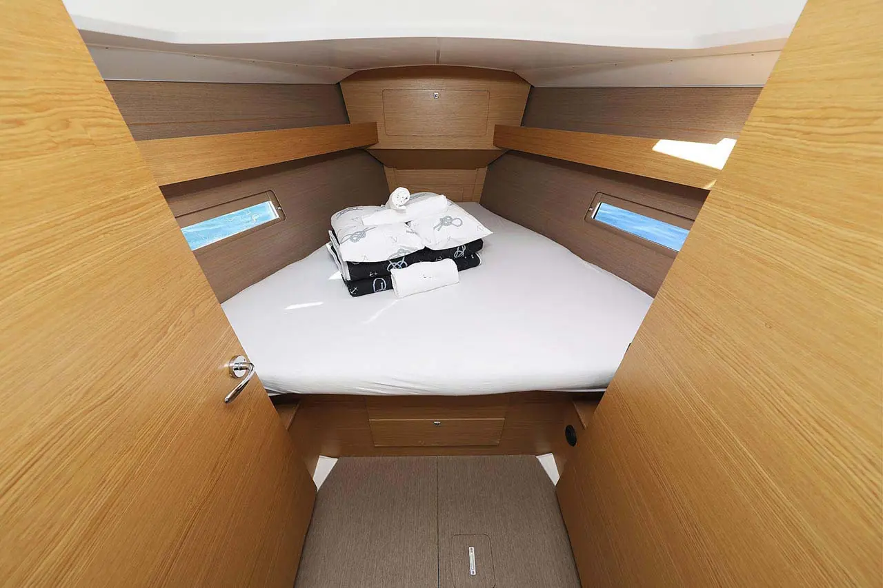 Thumbnail von Dufour 382 Grand Large