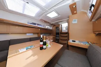 Thumbnail von Dufour 382 Grand Large