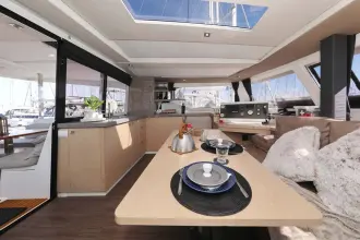 Thumbnail von Fountaine Pajot Lucia 40