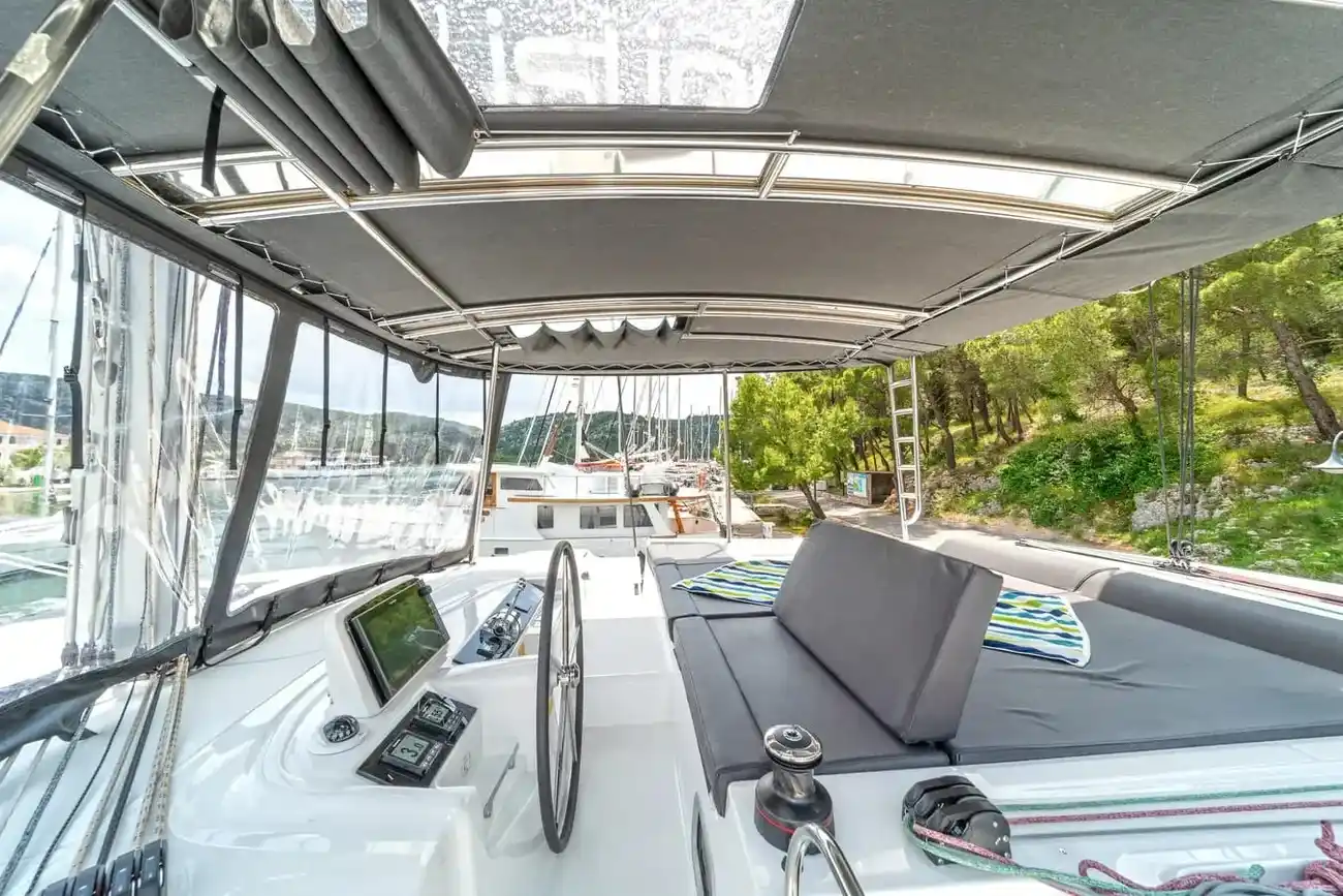 Thumbnail von Lagoon 46