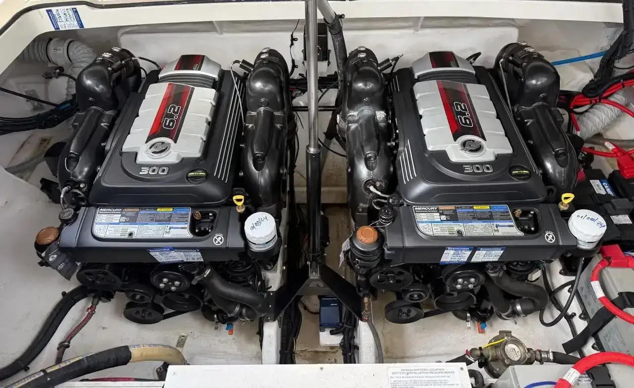 Thumbnail von Sea Ray 320 Sundancer