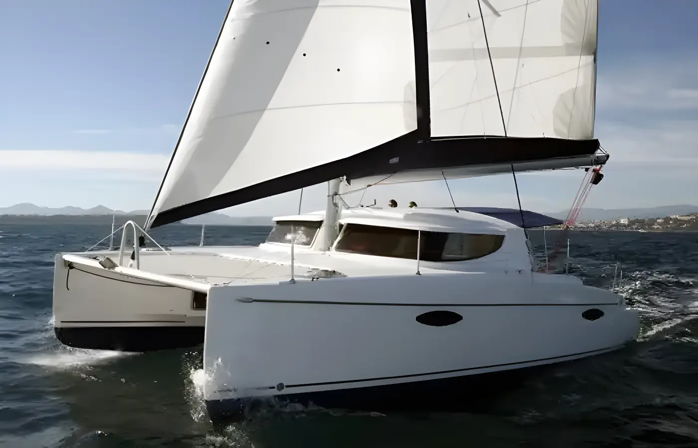 Fountaine Pajot Lavezzi 40