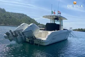 Thumbnail von Boston Whaler 330 Outrage