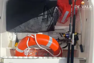 Thumbnail von Boston Whaler 330 Outrage