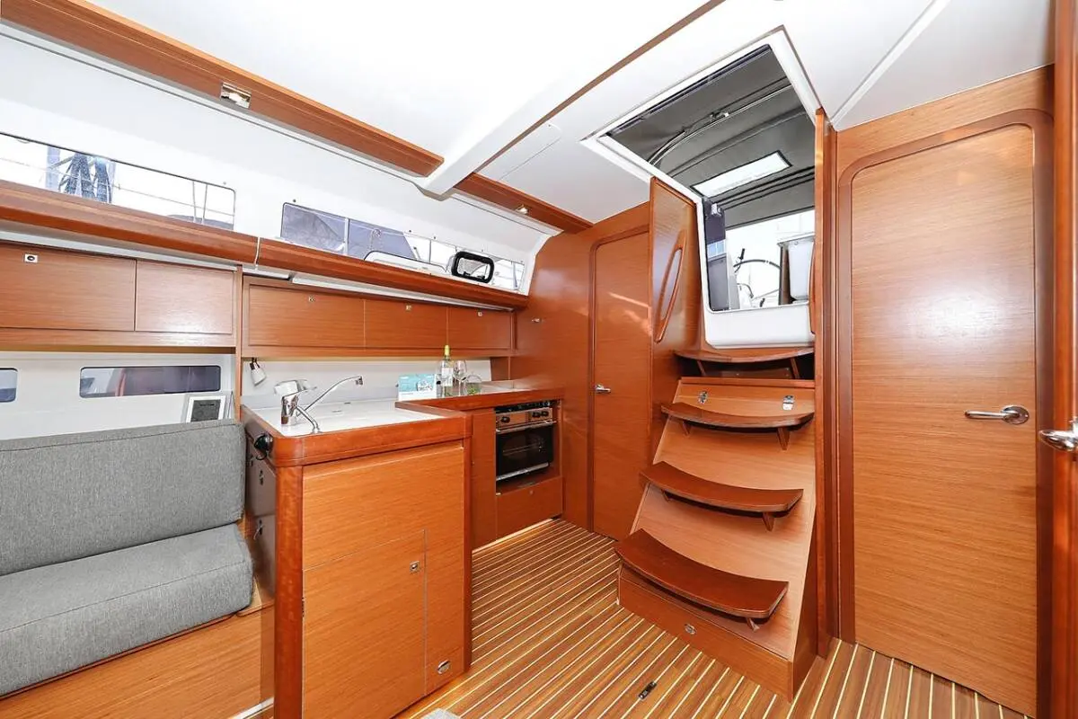 Thumbnail von Dufour 412 Grand Large