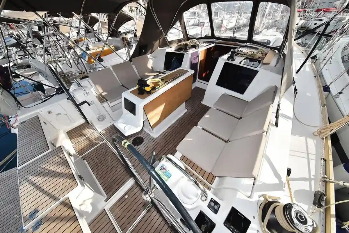 Thumbnail von Dufour 412 Grand Large