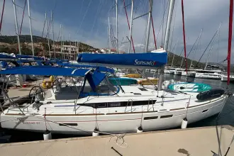 Thumbnail von Jeanneau Sun Odyssey 479 JULIESSA