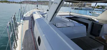 Thumbnail von Beneteau Oceanis Yacht 62
