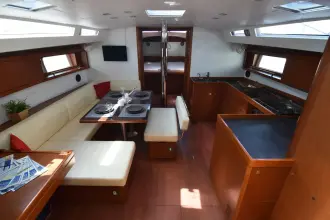 Thumbnail von Beneteau Oceanis 48