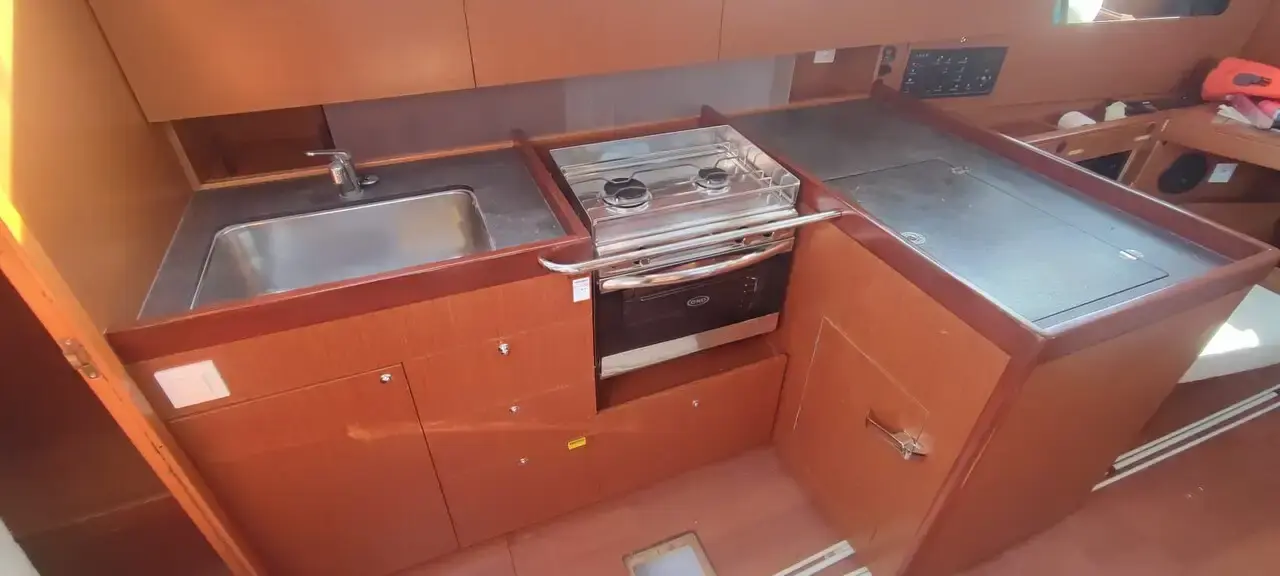 Thumbnail von Beneteau Oceanis 41.1