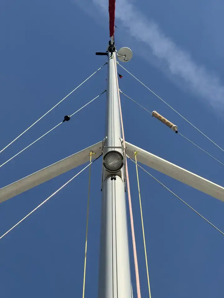 Thumbnail von Beneteau Oceanis 41.1