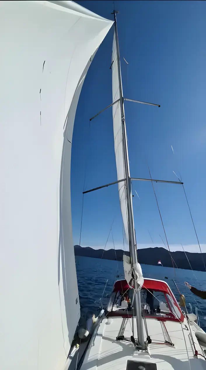 Thumbnail von Beneteau Oceanis 41.1