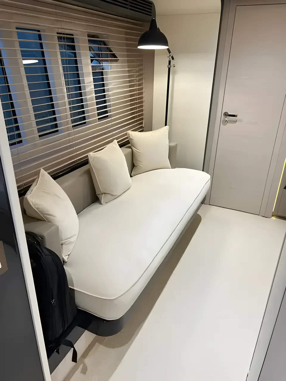 Thumbnail von Azimut 80