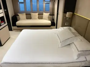 Thumbnail von Azimut 80