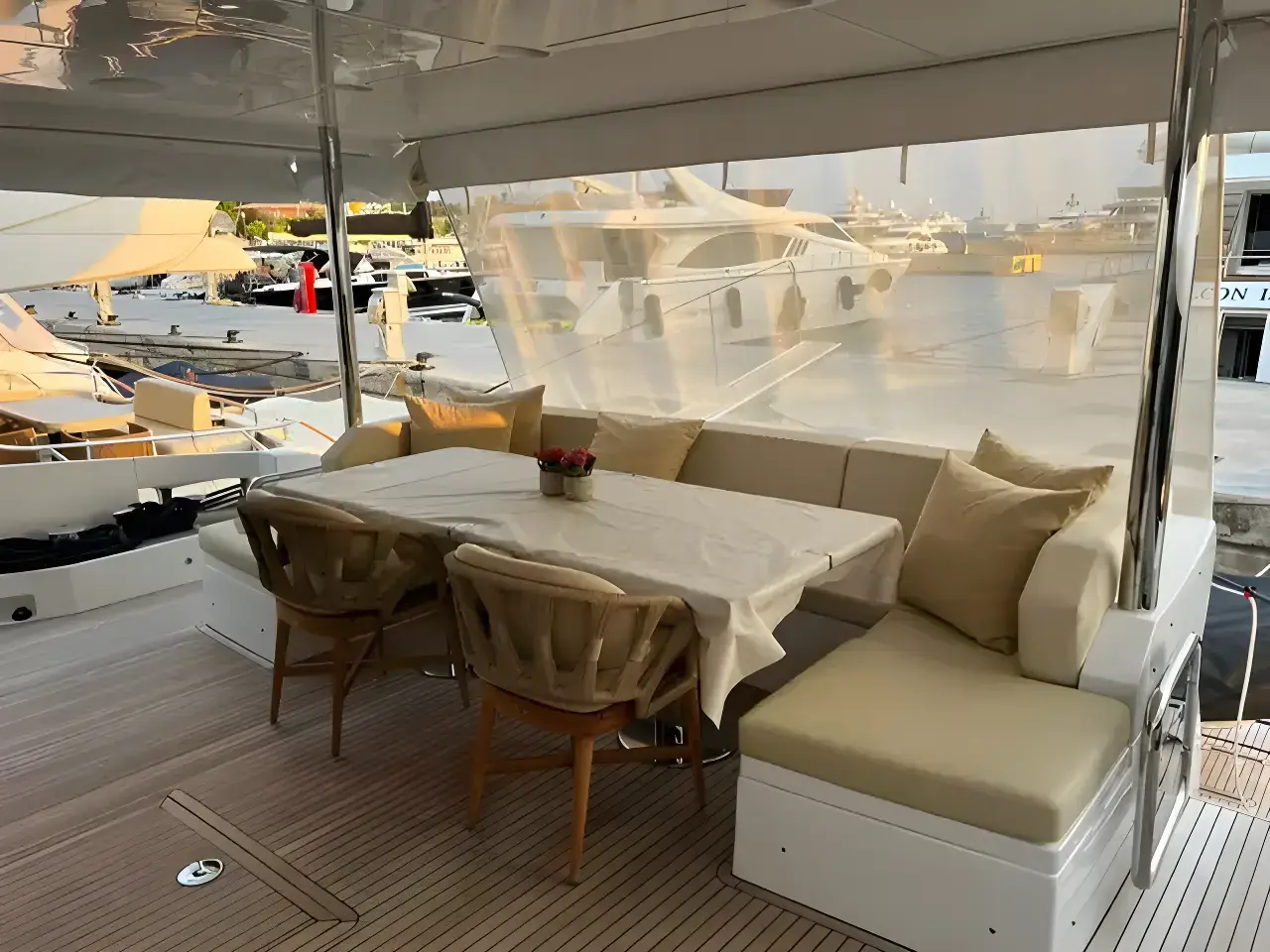 Thumbnail von Azimut 80