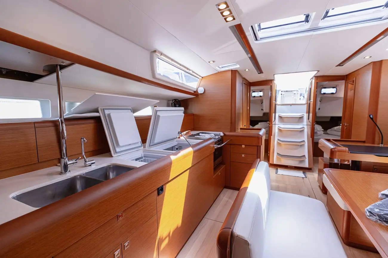 Thumbnail von Jeanneau Sun Odyssey 519