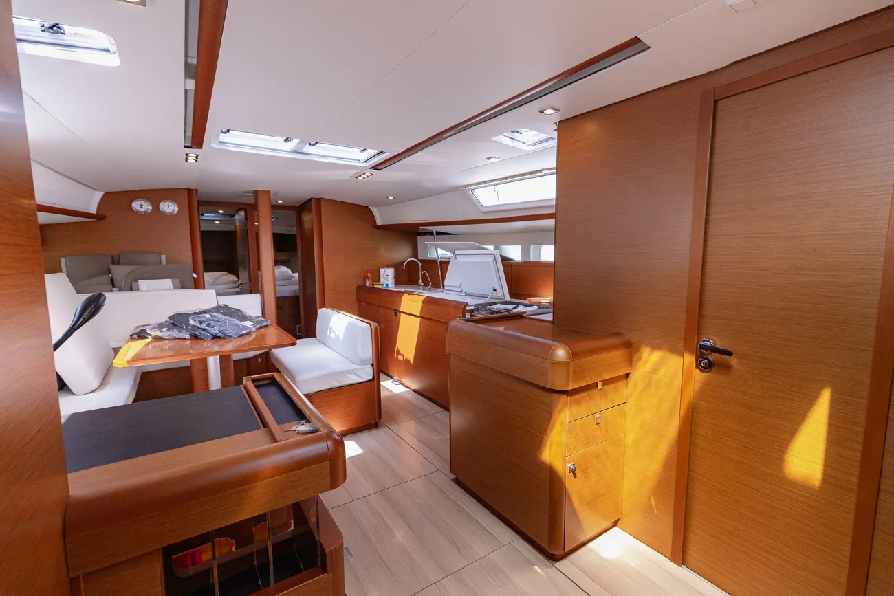 Thumbnail von Jeanneau Sun Odyssey 519