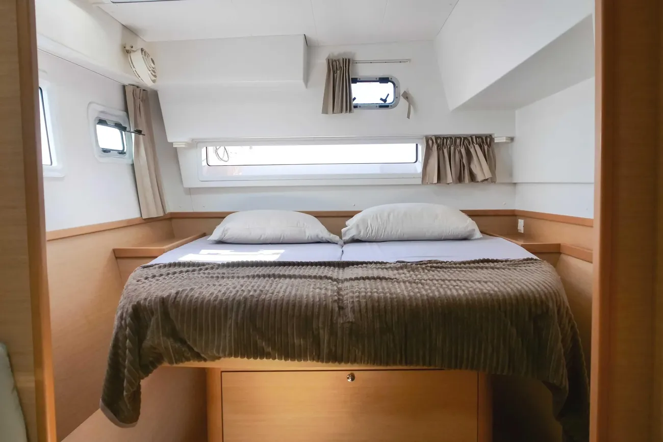 Thumbnail von Lagoon 42 9582624