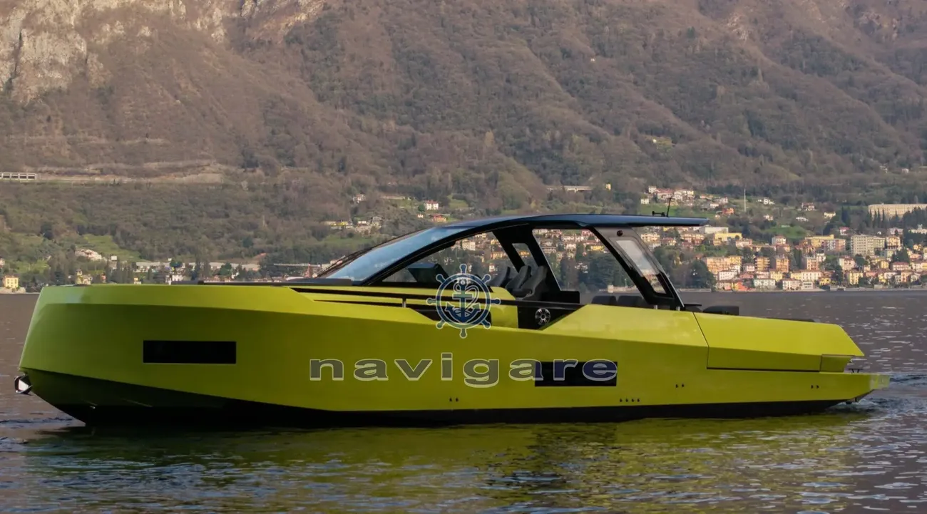 Blu Martin Walk Around 46