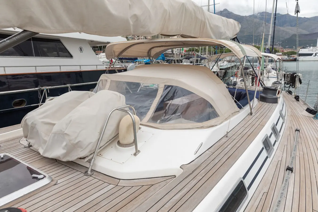 Thumbnail von Nautor Swan 68 DEFIANCE