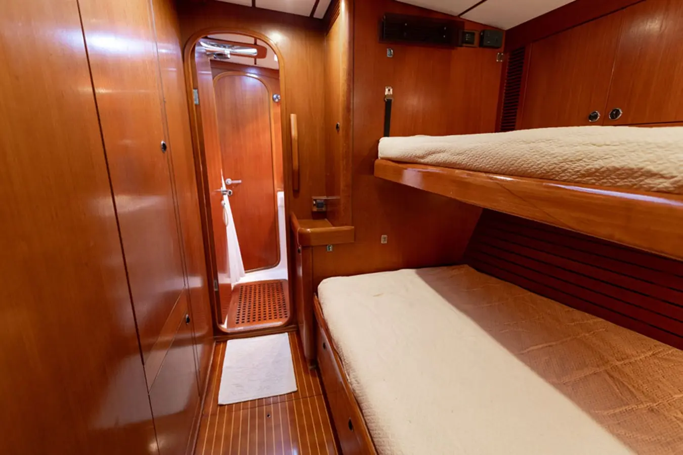 Thumbnail von Nautor Swan 68 DEFIANCE