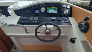 Thumbnail von Greenline 33 Hybrid